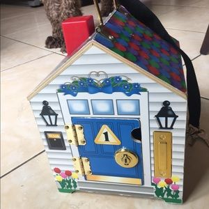 Melissa and Doug doll house